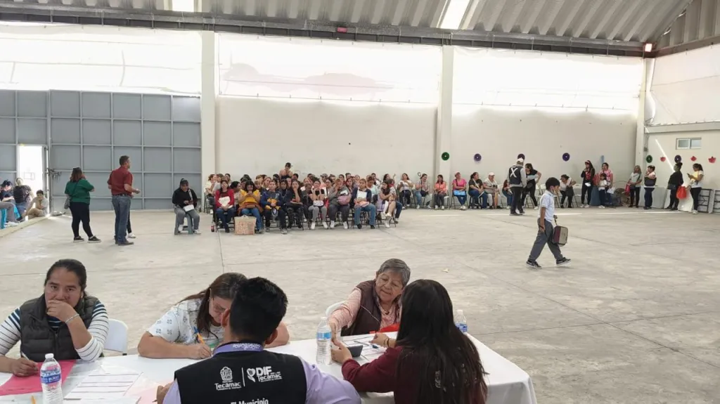 Apoya Rosi Wong a cuatro mil emprendedoras tecamaquenses.