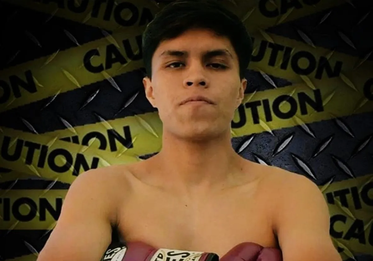 El zurdo de Xochimilco, Eduardo Martínez, consolida su ascenso en los livianos