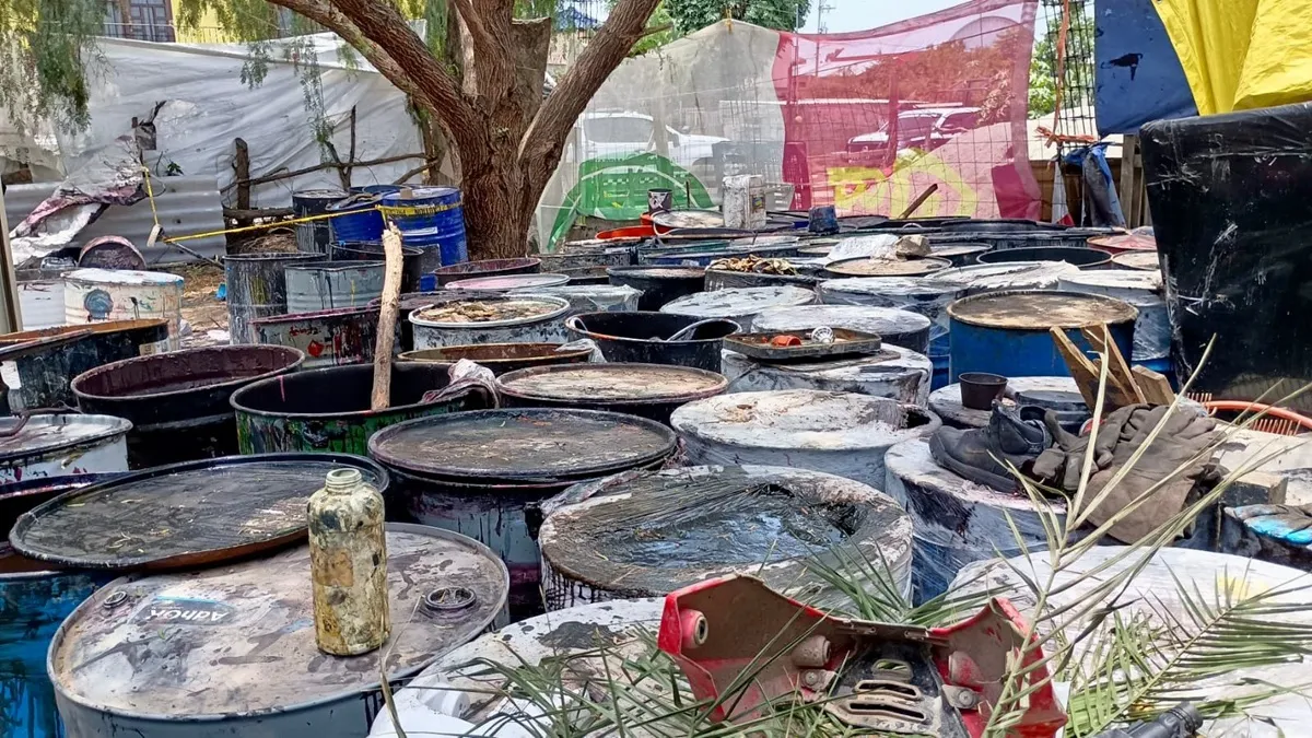 Aseguran predio con desechos tóxicos, armas y droga en Atenco; hay cuatro detenidos