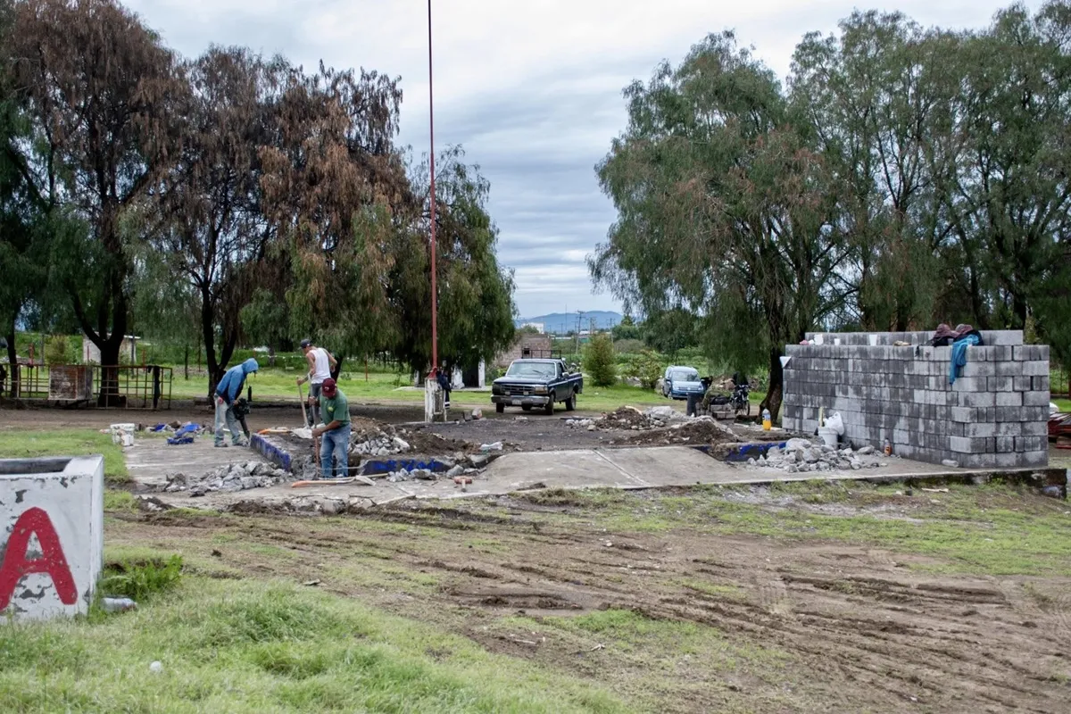 Inician trabajos de reconstrucción en talleres de pirotecnia de “La Saucera” en Tultepec