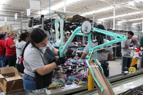 Bicicletas asiáticas ponen en riesgo la producción nacional