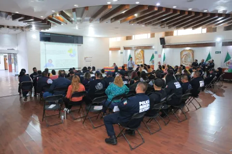 Capacitan a policías de Ecatepec en atención a diversidad sexual