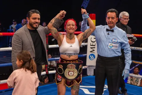 Conquista Alma “La Leona” Almaraz campeonato interino de la WBA
