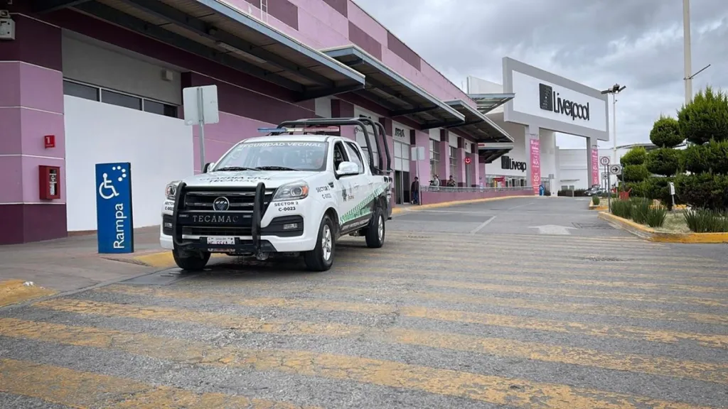 Despliegan operativo de seguridad por San Valentín en Tecámac