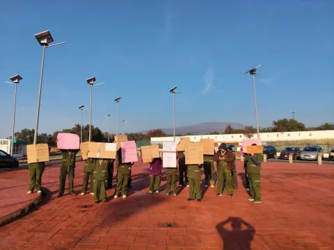 Paralizan servicio de limpieza en Axapusco por adeudos de salarios.