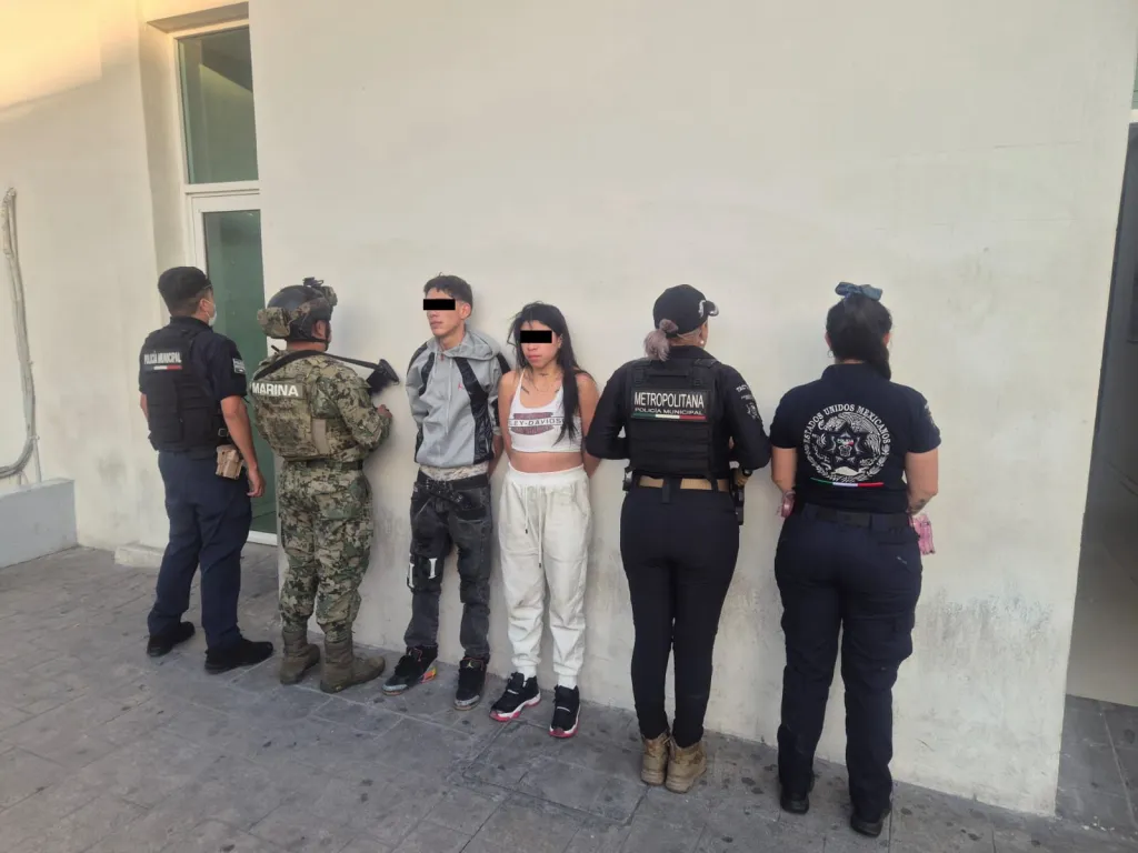 Recuperan motos con reporte de robo tras persecución en Ecatepec