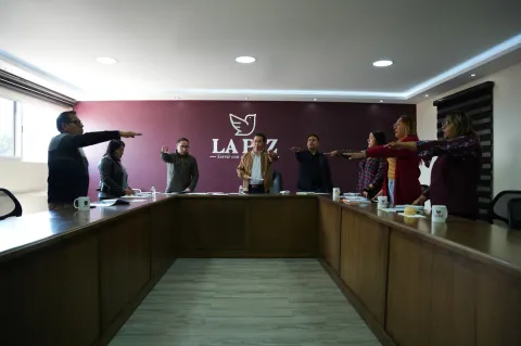 Refuerzan La Paz y COESPO colaboración por políticas equitativas.