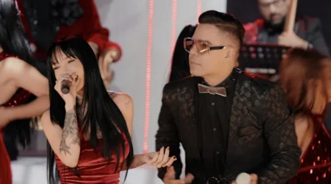 Une Grupo Cañaveral cumbia mexicana y talento argentino